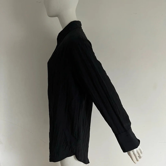 H&M Women Black Crinckle Chiffon Tunic Top Blouse Button Shirt size medium - Picture 3 of 9